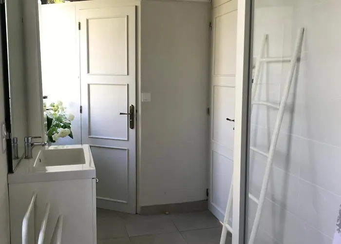 Chateau Du Rau - N°8